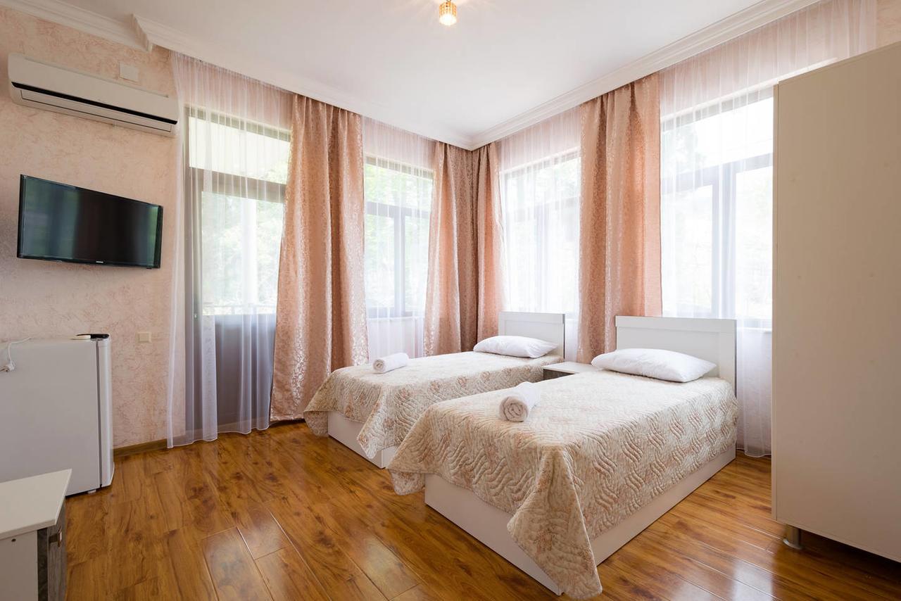 Sunny Hotel Batumi Makhinjauri Rum bild