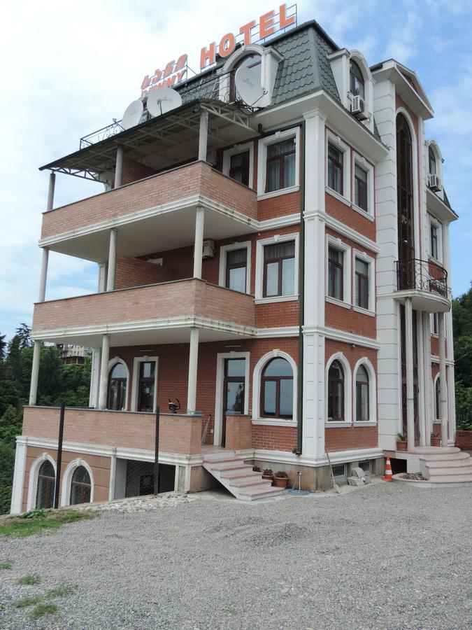 Sunny Hotel Batumi Makhinjauri Exteriör bild